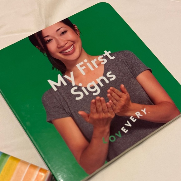 LOVEVERY - The Inspector Play Kit for baby Months 7-8 - Picture 6 of 7